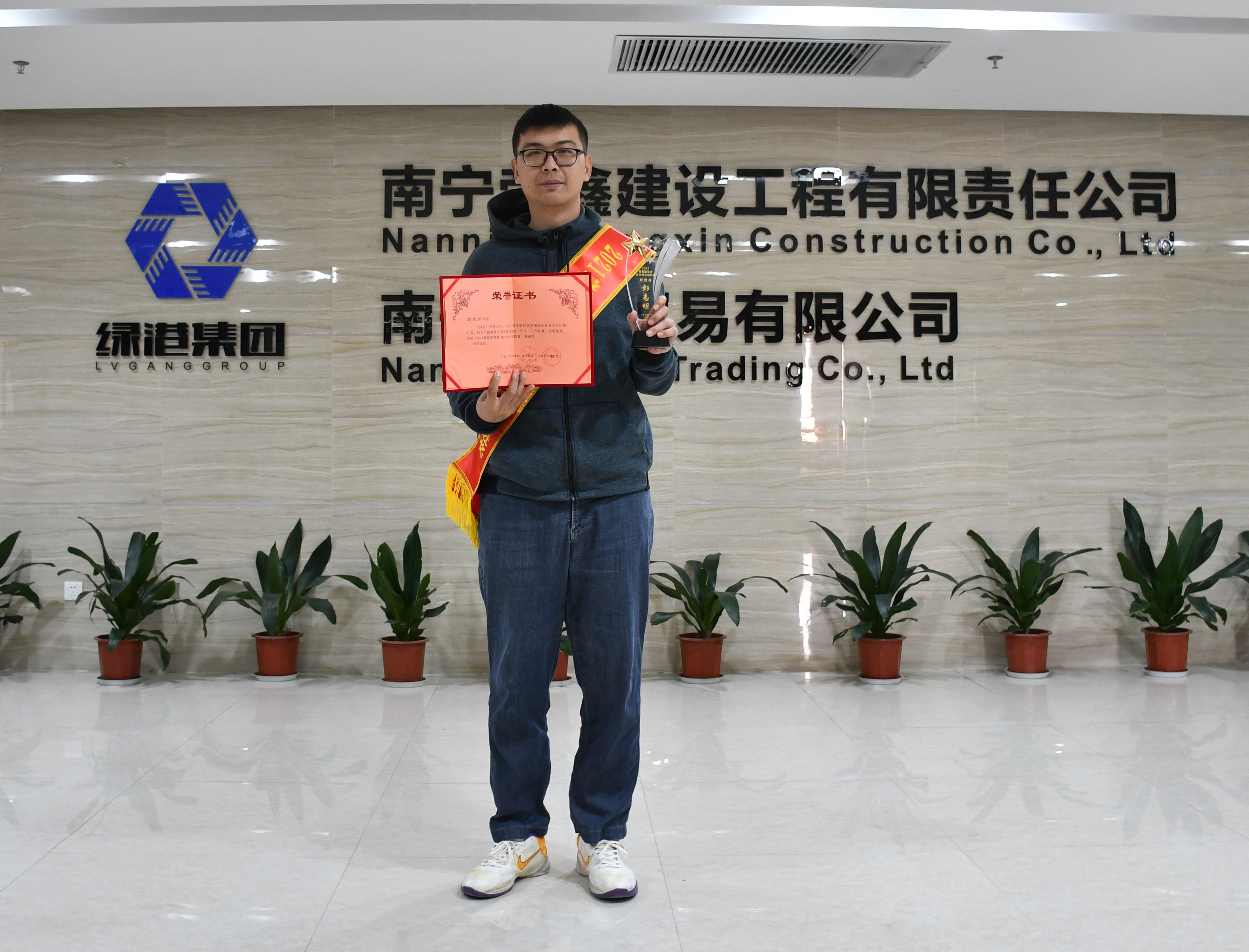 ������(�й���)���޹�˾����